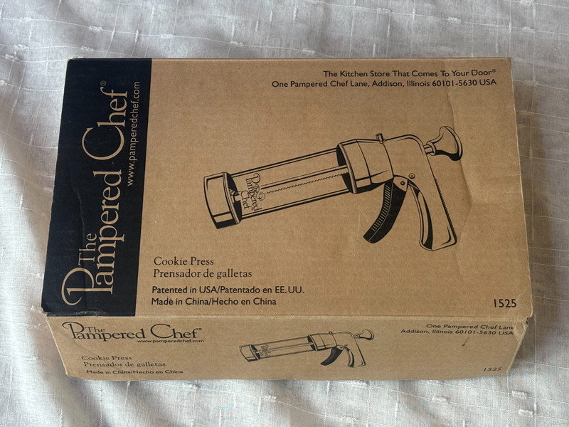 The Pampered Chef #1525 Cookie Press, Original Box – Never Used – Complete
