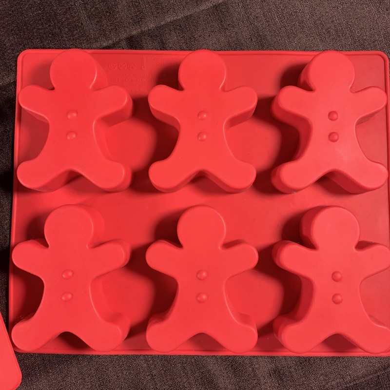 Set Of Two (2) Gingerbread silicone molds - 6 Each - MAX 250• C/ 450• F gallery