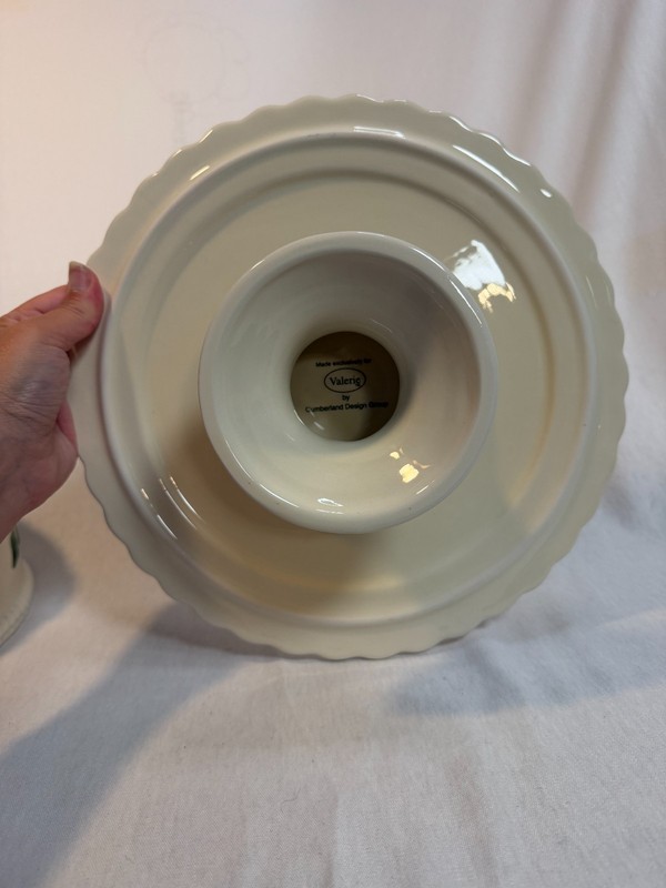 Valerie Cumberland Magnolia Ceramic Cake Stand Dome Pedestal Plate Vintage Sprin gallery