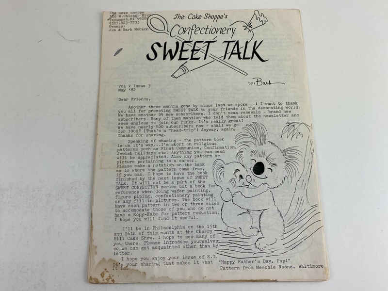 Lot of 33 Vintage 1970's-1980's Sweet Confections Talk Cake Decorating Booklets gallery