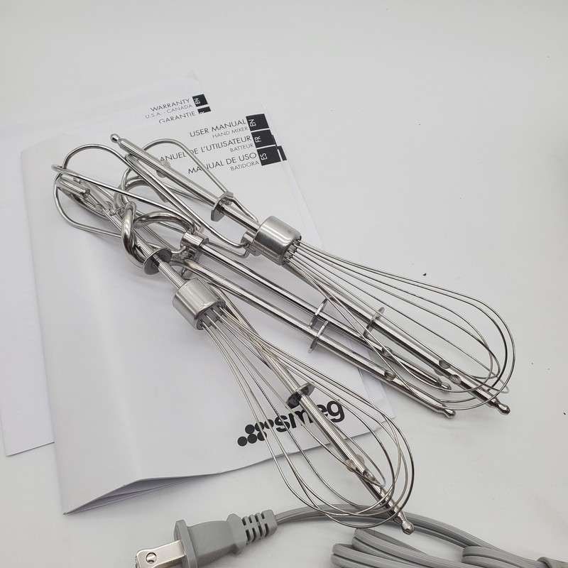 SMEG Retro 9-Speed Hand Mixer – White - Whisk, Beaters, Dough Hooks gallery