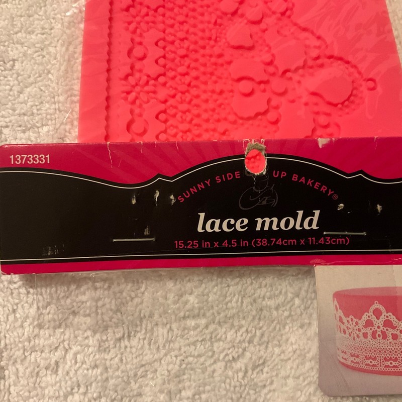 Cake Decorating Supplies Lace Mold Confectioners Mat Lot of FOUR gallery