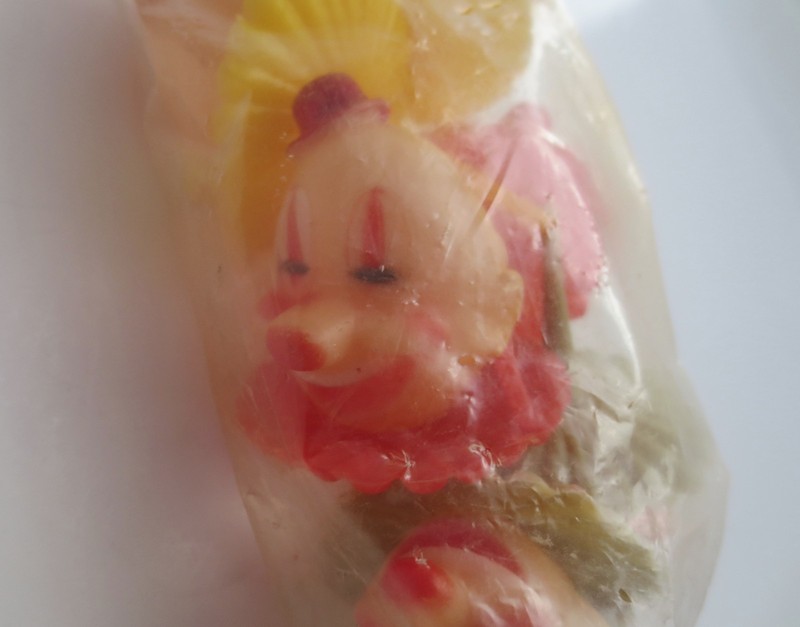 Vintage WILTON CLOWN HEAD Cupcake Cake Toppers Picks Decor Set of 6 Sugar Plum gallery