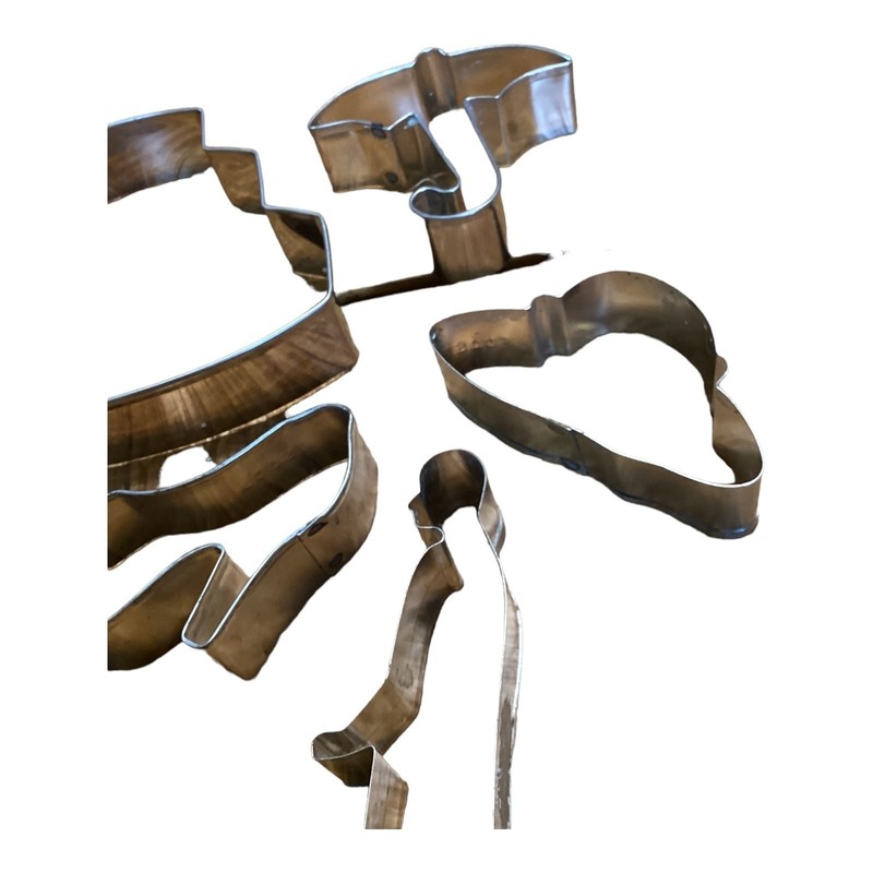 Vintage Wedding Cookie Cutter Set 7pc Bride Groom Cake Champagne Umbrella Metal gallery