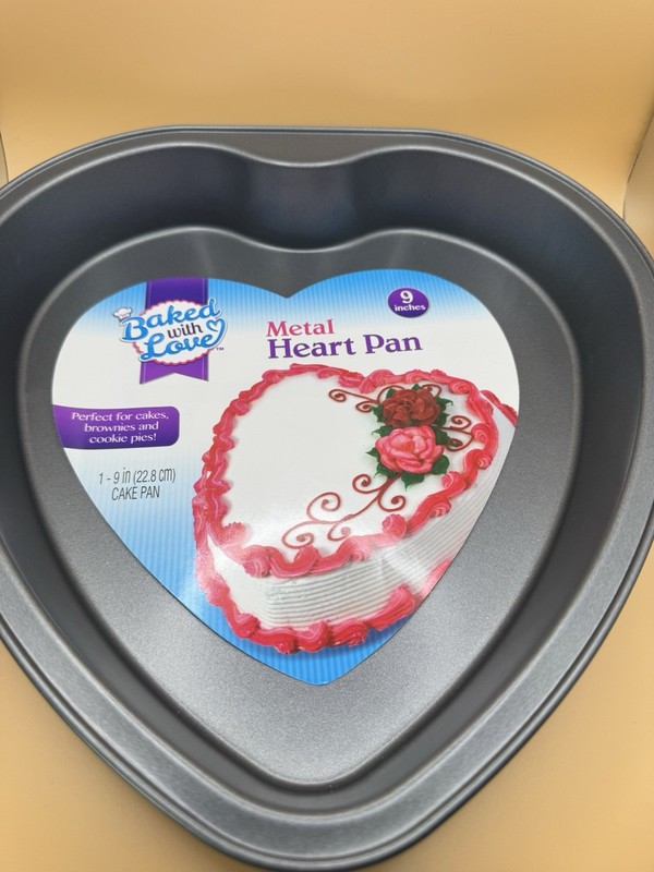 Baked With Love 7pc Baking & Decorating Lot Ne gallery