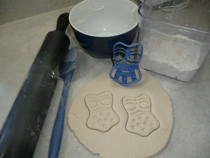 THEMED WONDER WOMAN CORSET SUPERHERO COOKIE CUTTER MADE IN USA PR4455 gallery