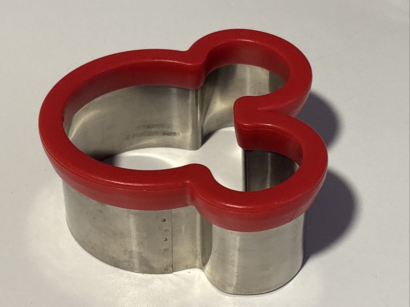 Mickey Mouse Head Shape Deep Cutting Cookie Cutter Metal Red Edge 3.75” gallery