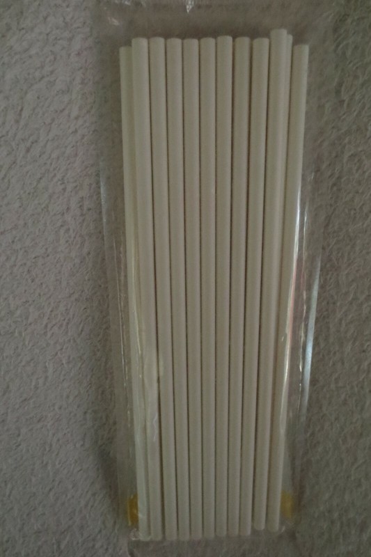 Wilton Cookie Sticks and Treats 8-Inch, White New gallery