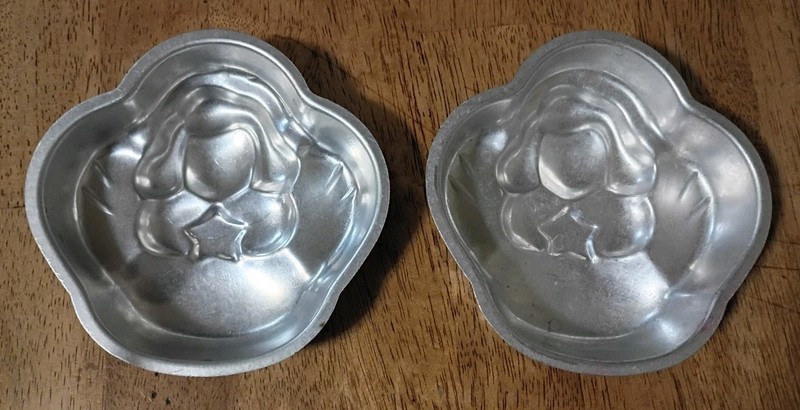 Vintage Cake Pans Christmas Angels Star Metal Small Size Mold For Baking gallery
