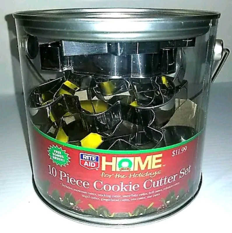 Cookie Cutter 10 Piece Christmas Set with Bonus Brush Brand New in Sealed Bucket gallery