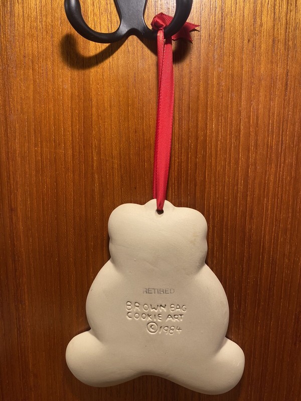 Brown Bag Cookie Mold Art Teddy Bear Stone Press 6” Mold 1984 Vintage gallery