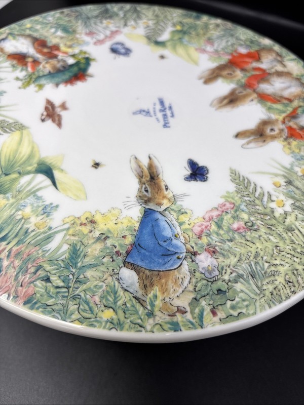 Beatrix Potter Peter Rabbit 10" Cake Stand gallery