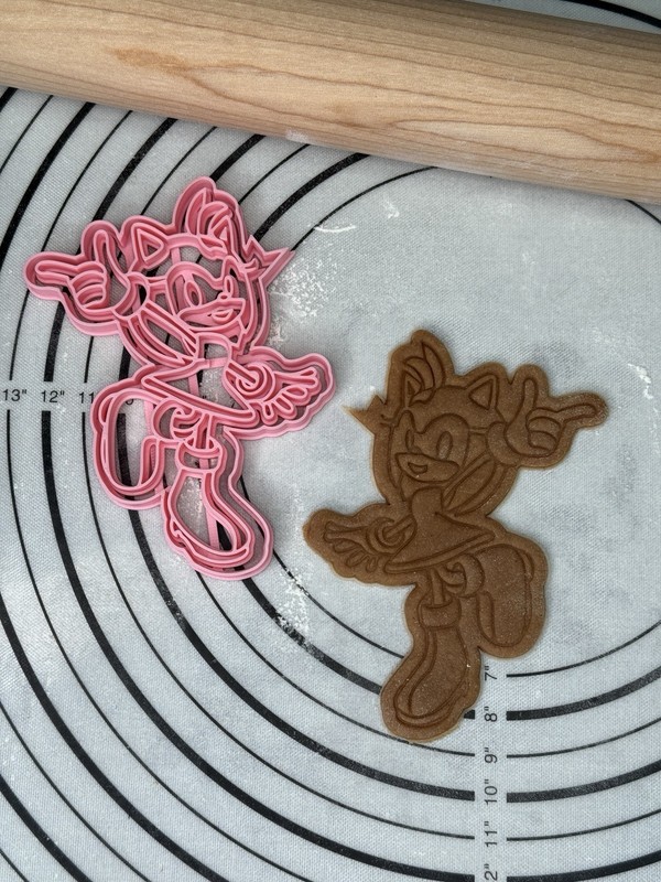 Amy Rose Cookie Cutter & Mold 5” inches Produced by 3D Kitchen Art gallery
