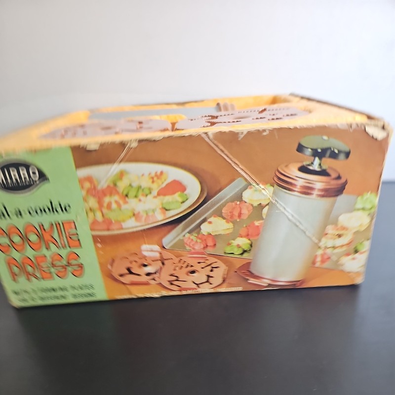 Mirro Dial-A-Cookie Cookie Press 3 Forming Plates 12 Different Designs t10 gallery