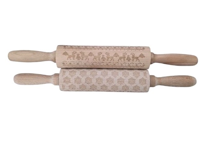 Engraved Wooden Rolling Pin 2 Snowflake Reindeer Pastry Embossing Tool Cookie