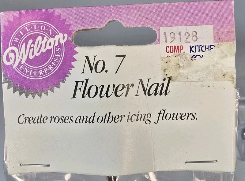 NIP Wilton No 7 Flower Nail Metal Piping Icing Roses Cake Decorating Tool 417-7 gallery