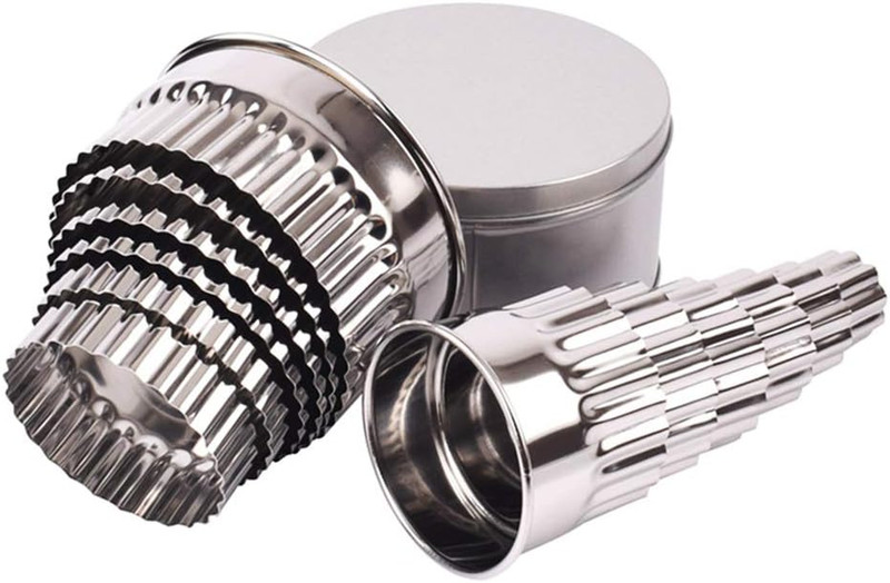 Stainless Steel Fluted Edge round Cookie Biscuit Cutter Set 12 Pieces Graduated gallery