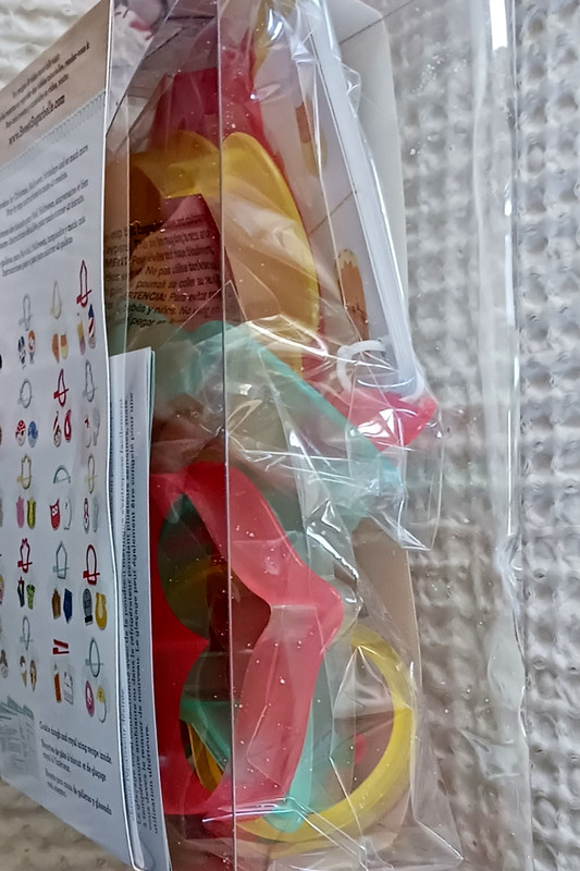 Lot of 2 SWEET SUGARBELLE Cookie Cutter Set SHAPE SHIFTER 18 + 20 Cookie NEW gallery