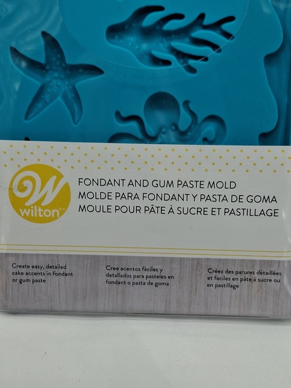Wilton Sea Life Silicone Fondant and Gum Paste Mold ~Mermaid Starfish Seahorse gallery