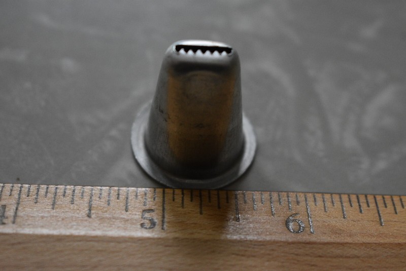 Mirro Cooky Replacement Parts Cookie Decorator Mini Ribbon Frosting Tip gallery