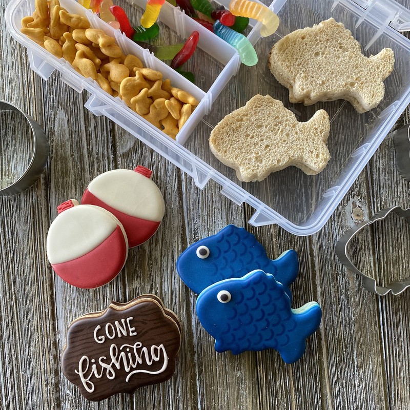 R&M International 9 Piece Fishing/Camper/Bee Cookie Cutter Set gallery
