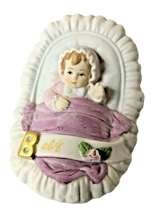 Figurine Baby in Cradle 1987 Cake Top Enesco Brunette GROWING UP BIRTHDAY GIRLS
