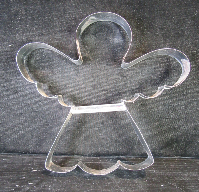 Large 8 1/4” X 8” Foose Marked Angel w Wings Cookie Pastry Cutter
