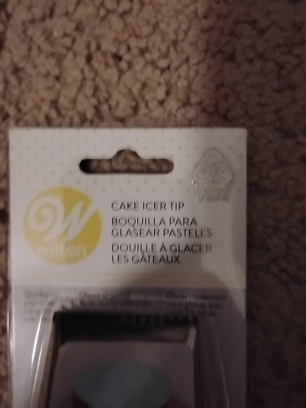 New 🆕 N Package Wilton Oversized Cake Icer Tip #789 Icing Decorating #789 gallery