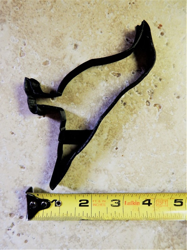 RAVEN OUTLINE BLACK PASSERINE BIRD CORVUS CORVID FAMILY COOKIE CUTTER USA PR2280 gallery