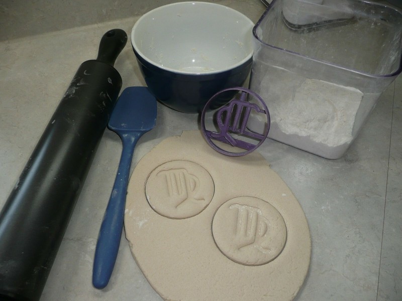 VIRGO ZODIAC SIGN ASTROLOGY HOROSCOPE SYMBOL COOKIE CUTTER USA PR4384 gallery