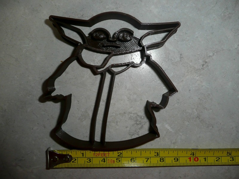 BABY YODA CHILD ADORABLE GREEN SPACE BABY STAR WARS COOKIE CUTTER USA PR3301 gallery