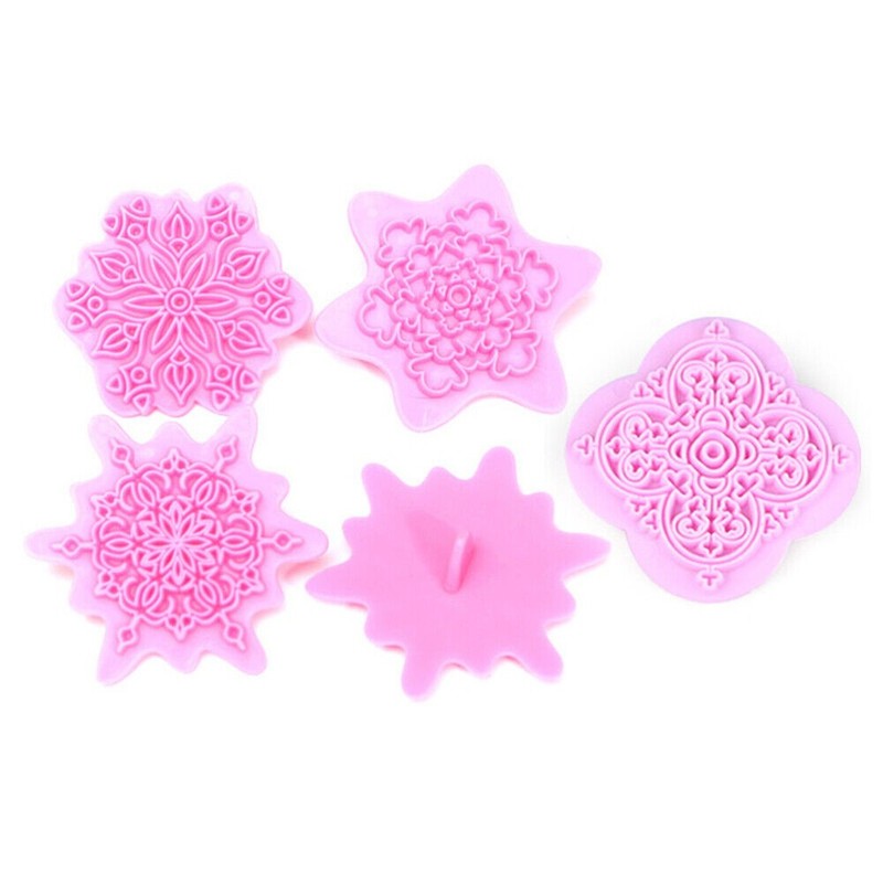 5 Pcs Snowflake Cookie Cutter Plastic Christmas Ice Cube Mould Crayon Piece Set gallery