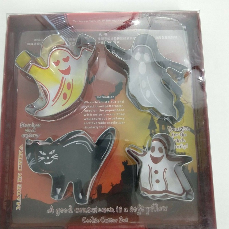 Halloween Cookie Cutter Set 4 Piece Ghost And Black Cat