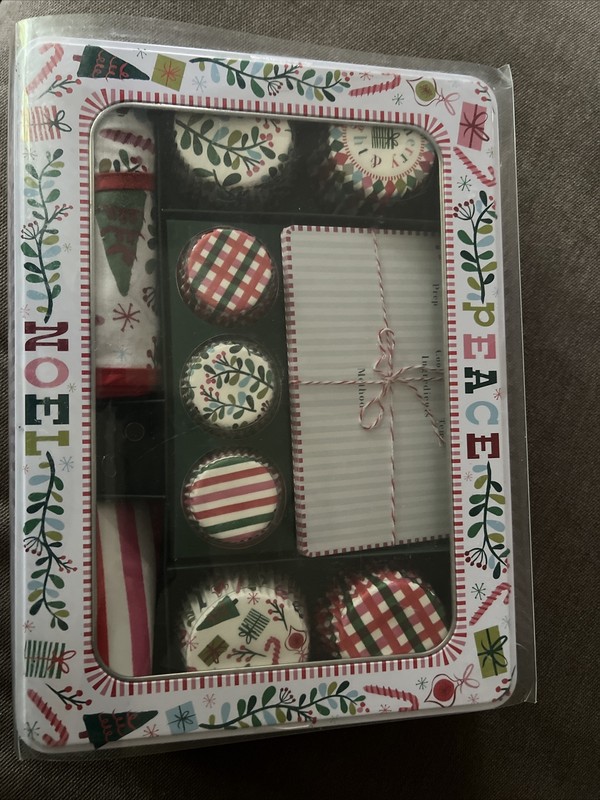 Meri Meri Christmas Cupcake Baking Supplies Cups Recipe Cards Apron Gift Box