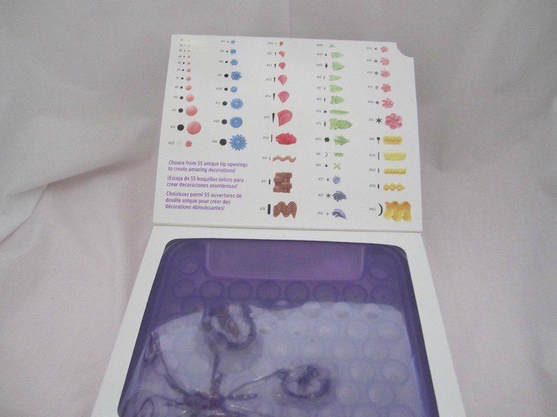 Wilton Industries Inc 55 Tips Master Tip Decorating Set NEW gallery