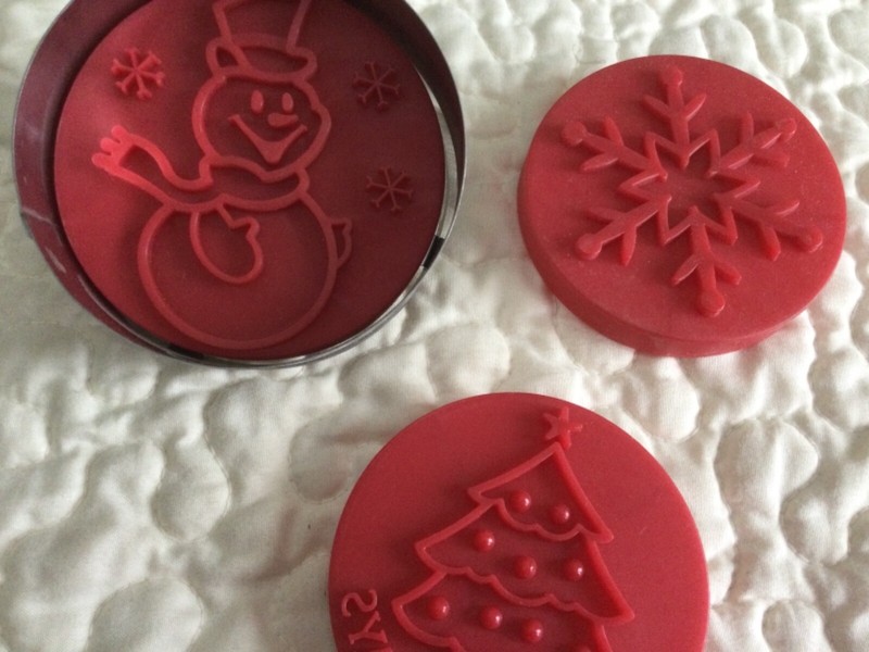 Wilton Push N Print Cookie Christmas Making Set Cutter + Emboss 3 Stamps gallery