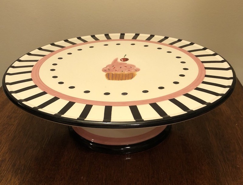 GIBSON Home China Cake Pedestal Plate Cupcake Design
