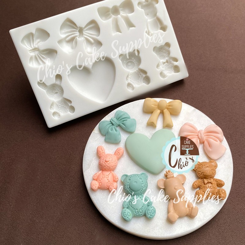Teddy Bear and Bows Silicone Mold gallery