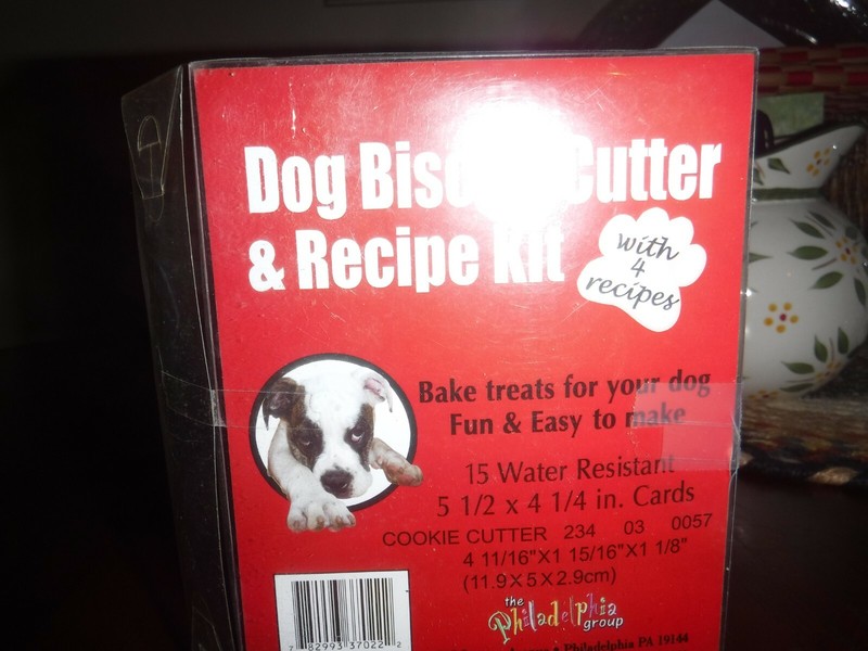 Dog Bone Cookie Cutter 4" Set w/Plastic Bags and Paw Print Stickers gallery