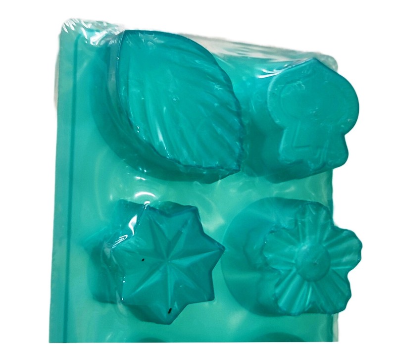 8 Various Plants Shape Pattern JELLY Plastic Mold BPA Free 2 pcs Free Shipping gallery