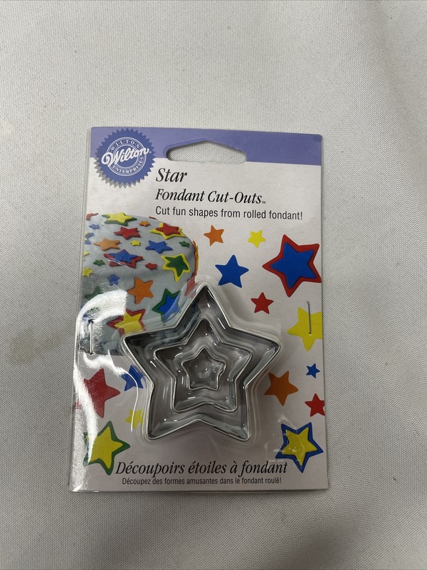 Wilton STAR Fondant Cut Outs Set of 3 Graduated Size Cake Decoration New Package
