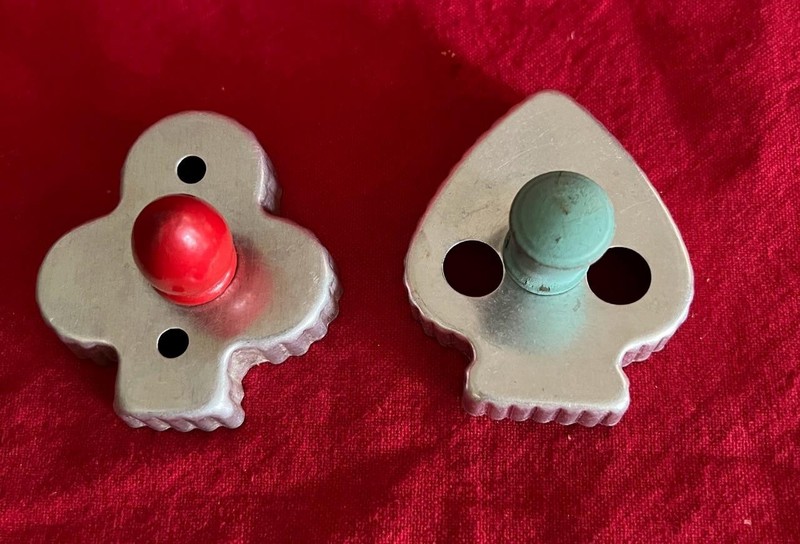 2 Vintage Aluminum Cookie Cutters Wood Handles 2.5” Red Club & Green Spade