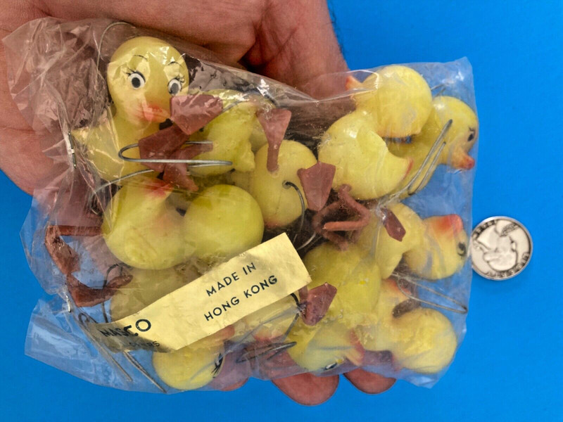 LITTLE YELLOW DUCKY 12 DUCKIES MASCO FLOWERS DECORATIONS CAKE NOS VINTAGE NEW gallery