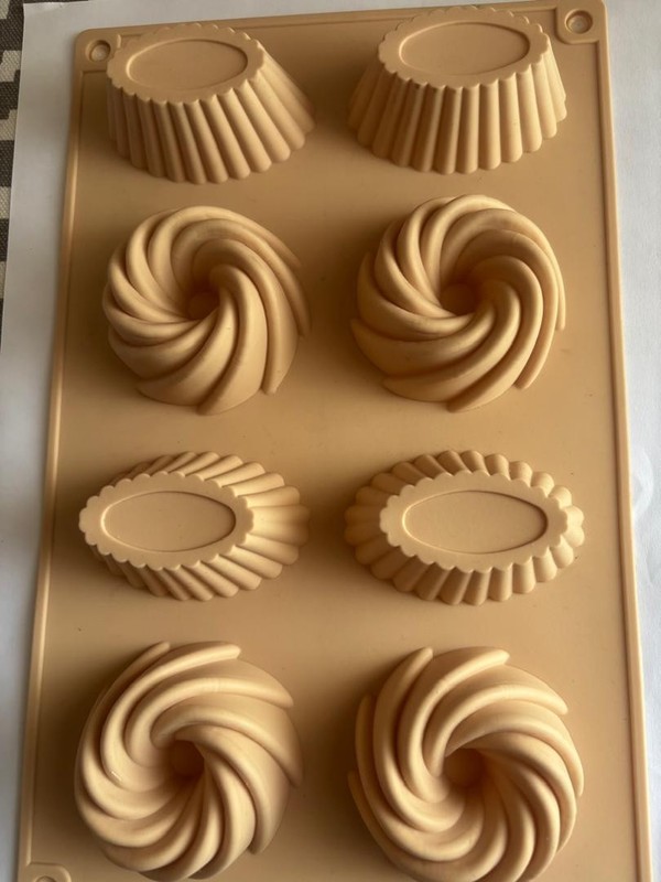 Silicone For Cake with 8 Round Cavities for Crafting Homemade Chocolates Bakery gallery