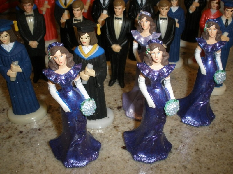 Lot of 22 Wilton Cake Decorating People-Graduation, Grooms, Bridesmaid 4" Tall gallery