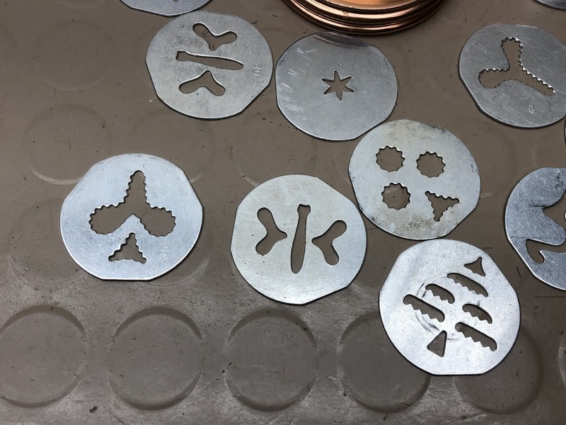 Vintage Mirro Aluminum Copper Vintage Cookie Press w/ Tips & Discs C813 gallery