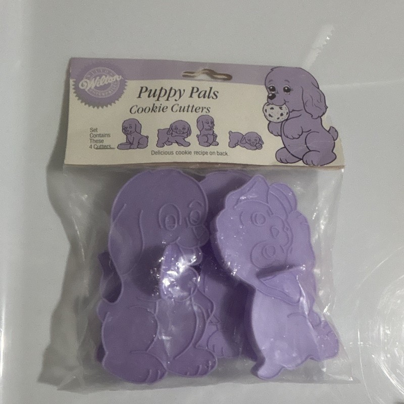 Wilton Puppy Pals Puppies Cookie Cutters Set of 4 Purple Plastic Dishwasher Safe