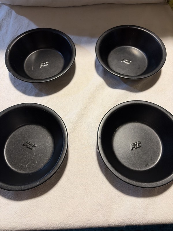 FIC Baking / Desert Bowl 5” Metal Non Stick Finish