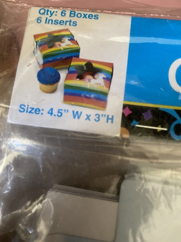 Oriental Trading Cupcake Boxes Rainbow Unicorn 1 Packages 6 Each NEW STOCK gallery