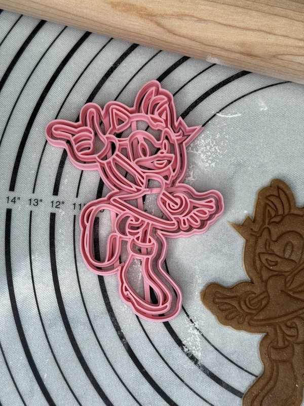 Amy Rose Cookie Cutter & Mold 5” inches Produced by 3D Kitchen Art gallery